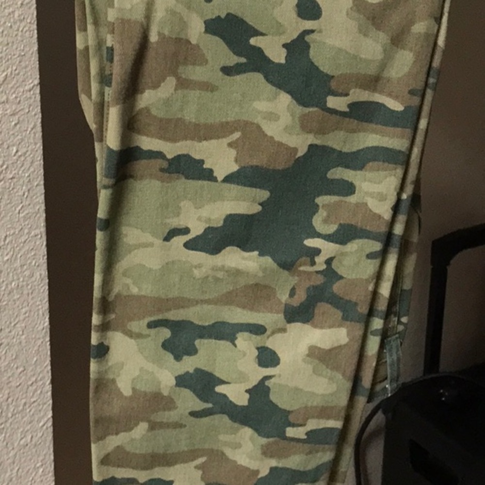 Camouflage Print Pants